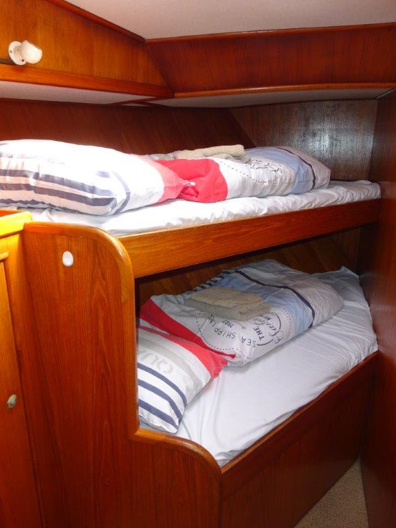 12 persoons boot huren met slaapplekken