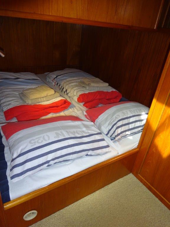 12 persoons boot huren met slaapplekken