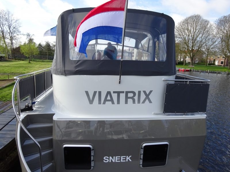 Viatrix Elite-jacht-huren