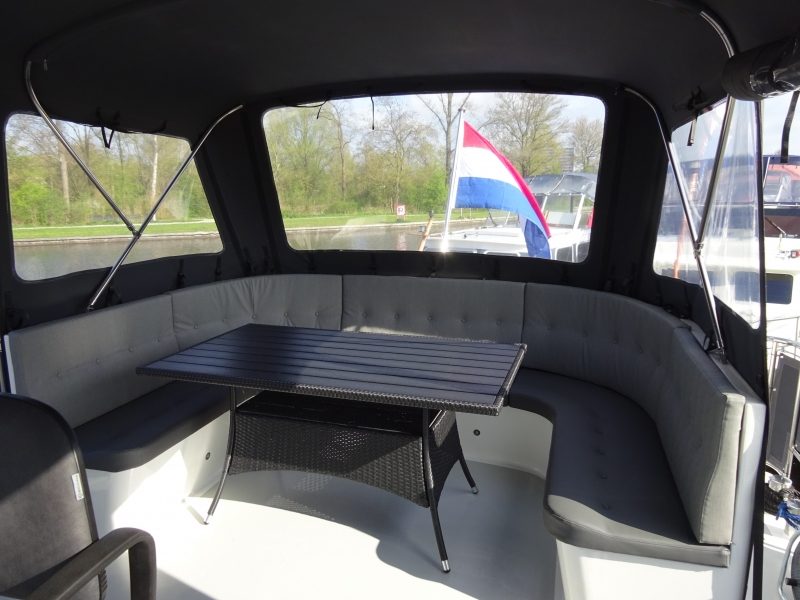 Viatrix Elite-jacht-huren
