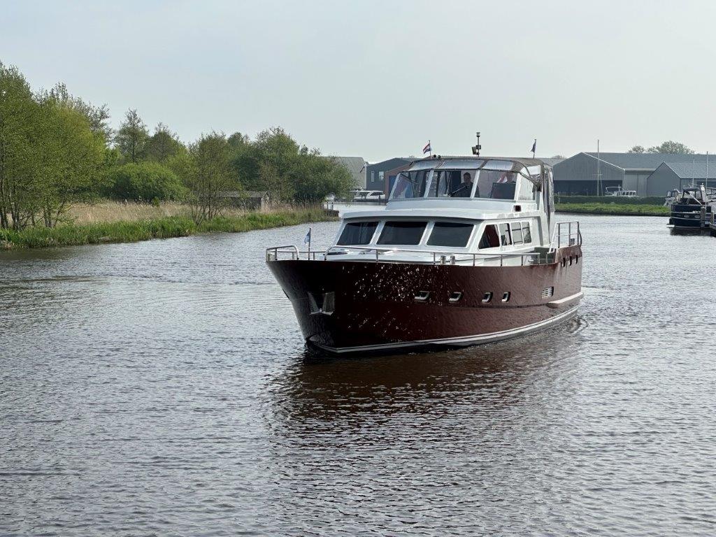 Mariska Elite Bonito 1500