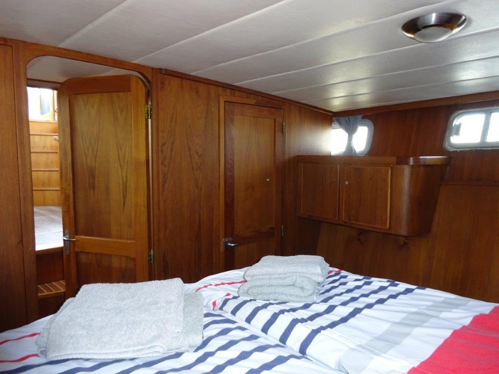 Liona Elite Valk 1300