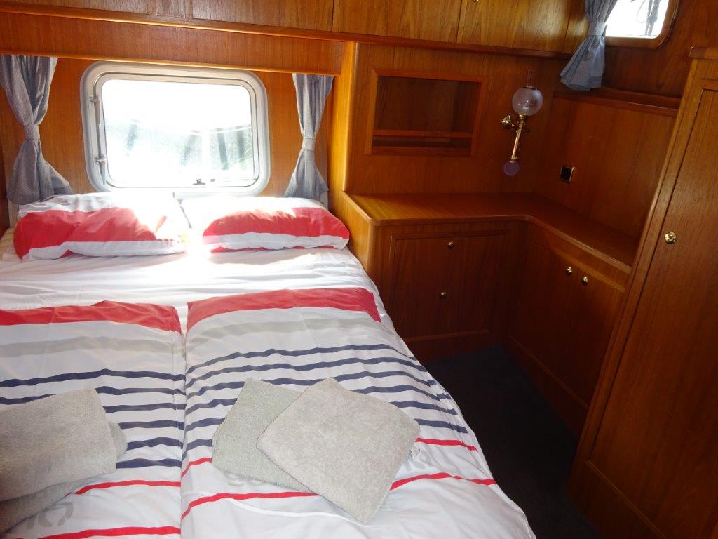 Liona Elite Valk 1300
