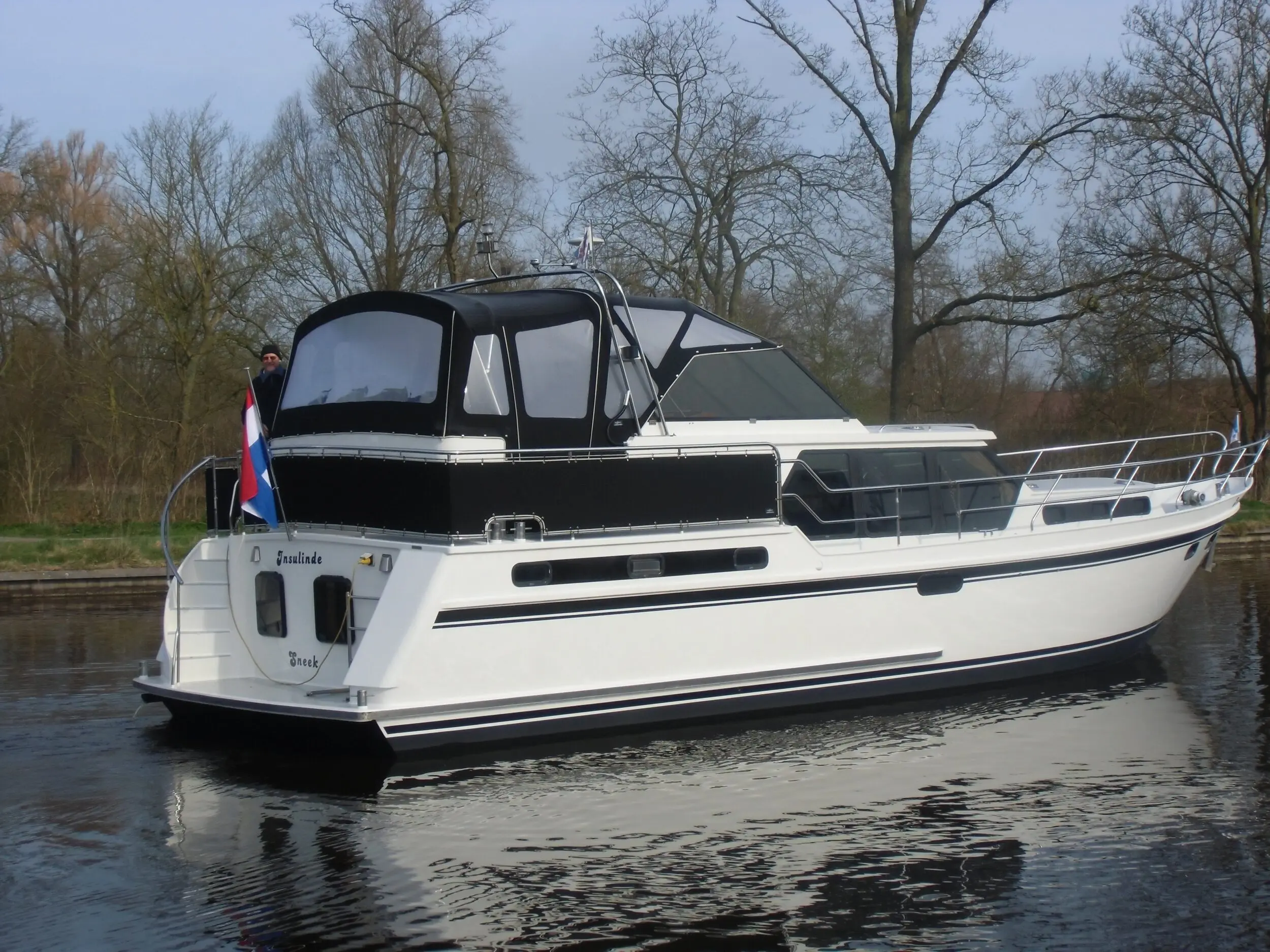 Insulinde boot te huur in Jirnsum