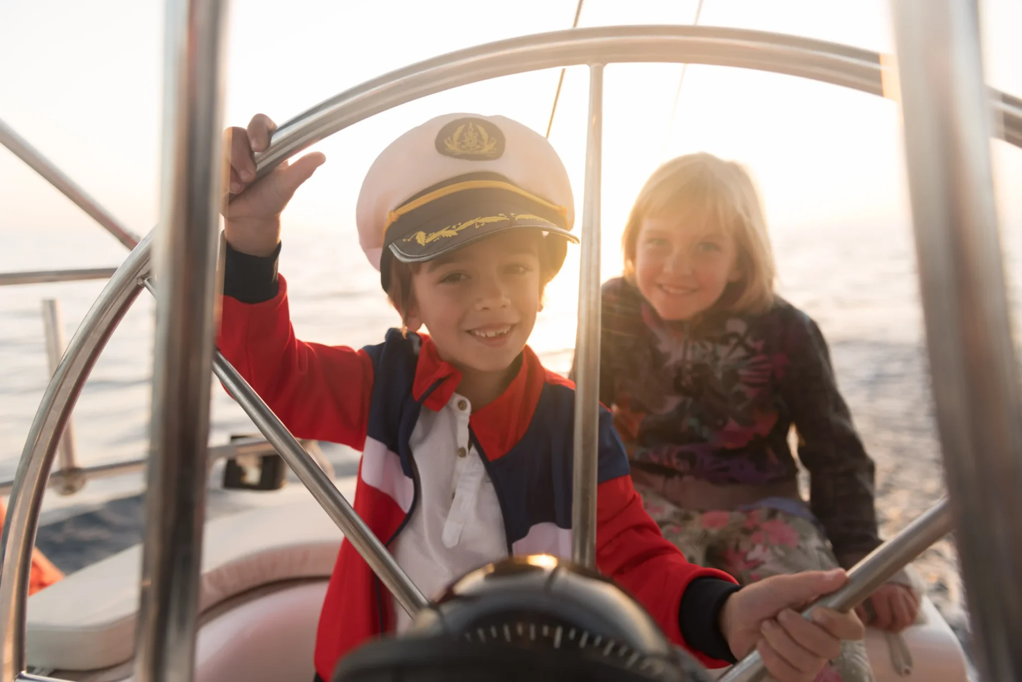Kinderen-op-boot-2048x1366