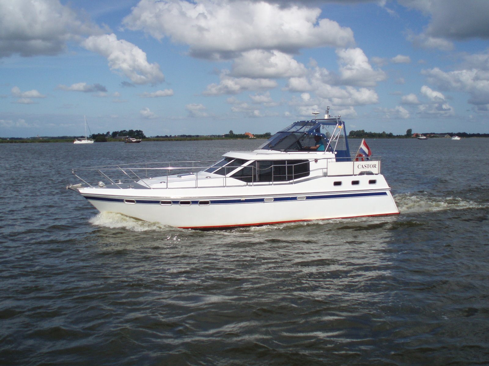 Stoeten Castor 001