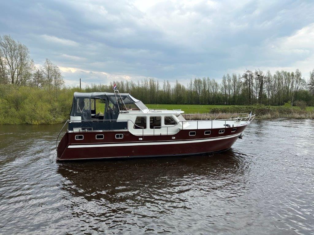 Liona Elite Valk 1300