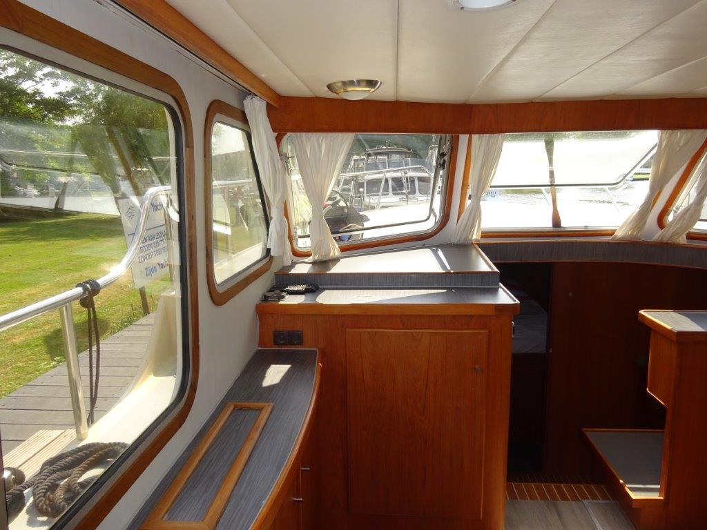Liona Elite Valk 1300