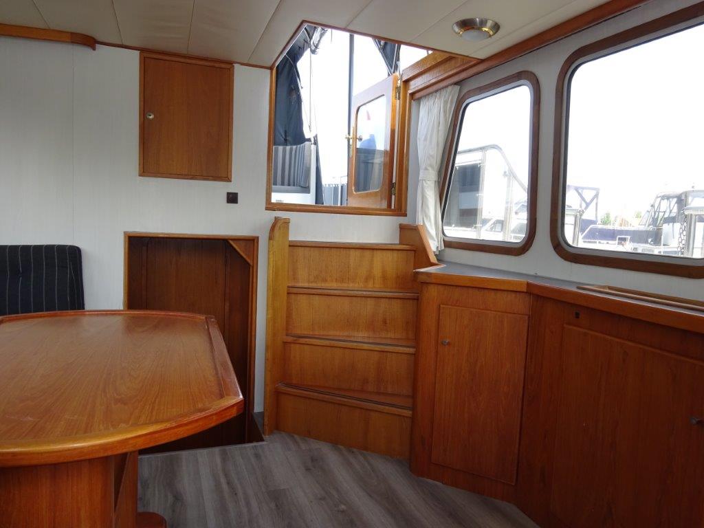 Liona Elite Valk 1300