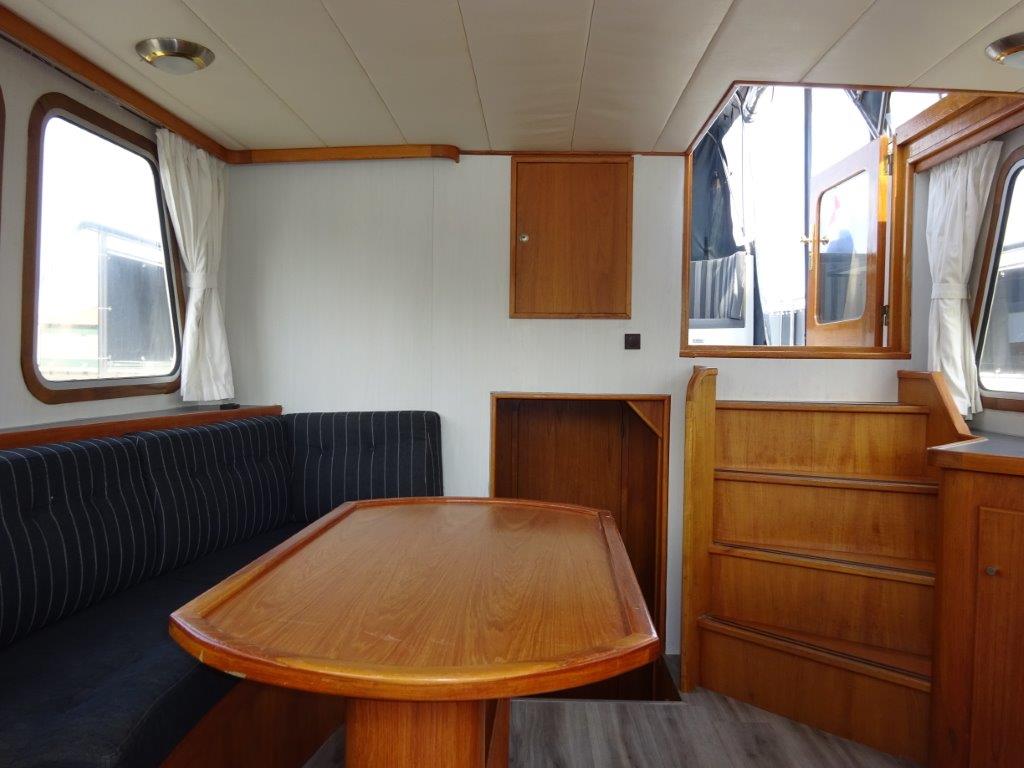 Liona Elite Valk 1300