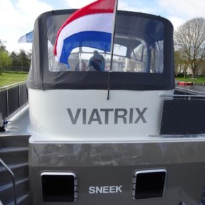 Viatrix Elite-jacht-huren